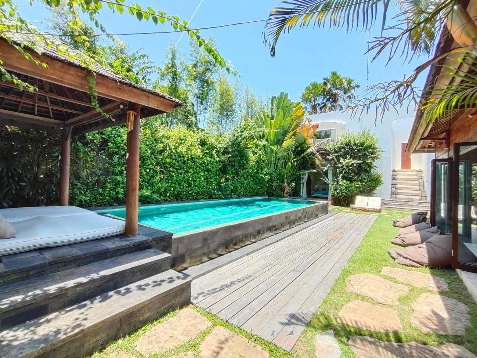 Villa Elegant Casabianca - Tropical Pool & Garden, Near Potato Head Club! Seminyak (Bali)