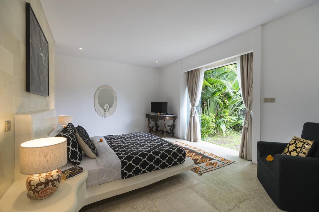 Villa Elegant Casabianca - Tropical Pool & Garden, Near Potato Head Club! Seminyak (Bali)