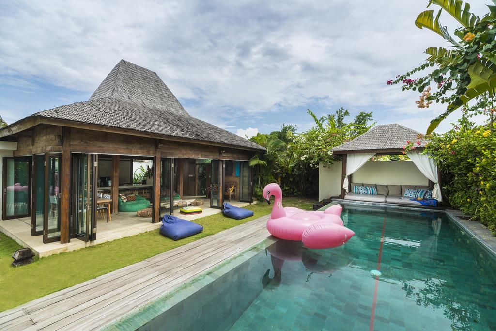Elegant Casabianca - Tropical Pool & Garden, Near Potato Head Club! Villa *