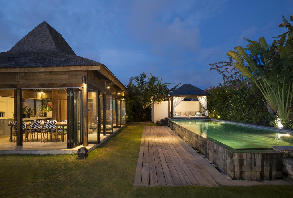 Elegant Casabianca - Tropical Pool & Garden, Near Potato Head Club! Villa Seminyak (Bali)